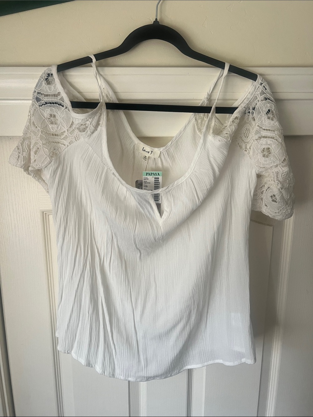 Papaya White Lace Cold-Shoulder Camisole Top